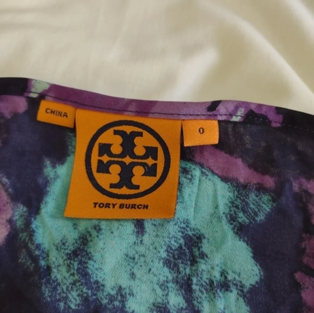 Tory Burch Women's‎ Blouse Sz 0 purple and Blue Printed Silk Blend Sleeveless